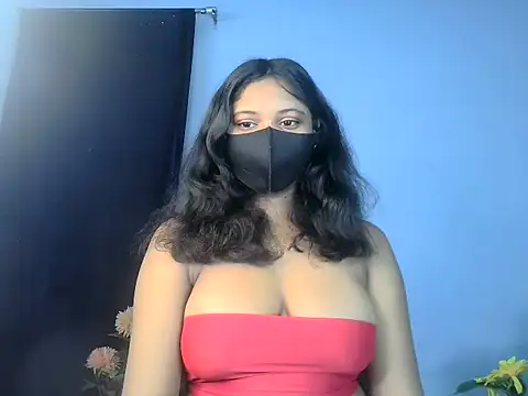 KASHISH SINGH  online show from April 28, 3:38 pm