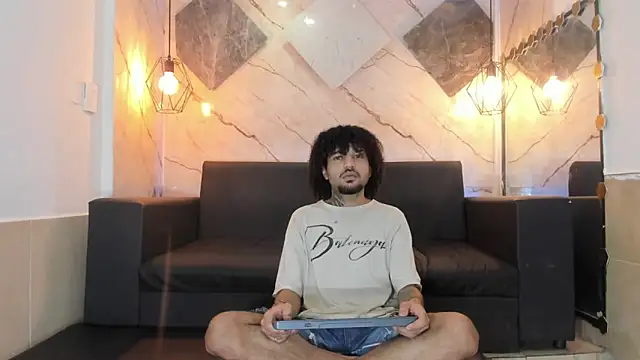 Angelo Blessed online show from June 29, 7:13 pm