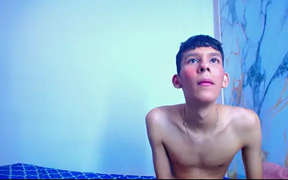 Desire Boys1 online show from April 30, 9:08 pm