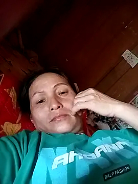 JenniferLovve01 online show from March 18, 6:18 am