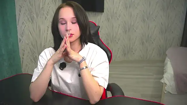 SoLefeld online show from March 12, 11:02 am