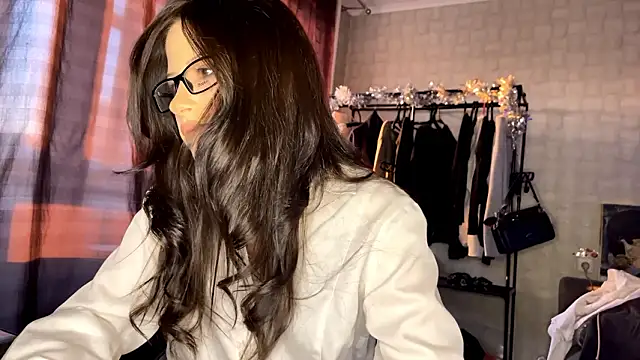 AnnyLadger online show from March 17, 4:22 pm