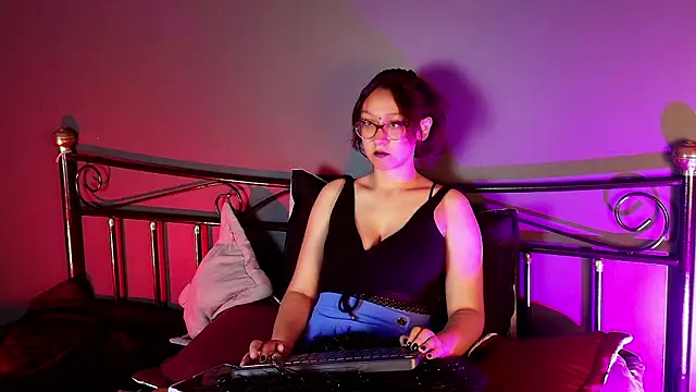 Jinx 22 online show from March 12, 11:40 pm