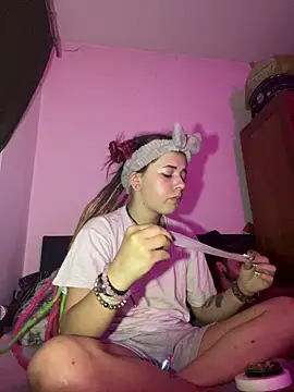 420Lina666 online show from May 3, 6:33 pm