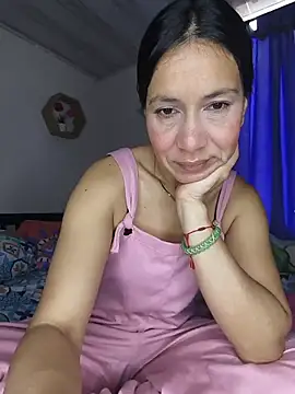 Camillemonroe  online show from August 4, 12:33 pm