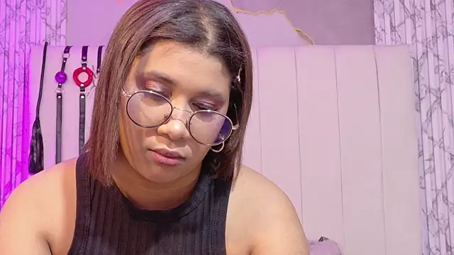 LorenaDuval online show from June 8, 7:14 pm