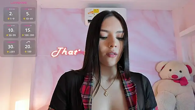 Adalyn Cute online show from July 14, 11:48 am