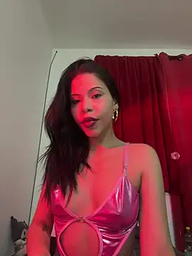 MiaReidd online show from March 13, 1:40 am