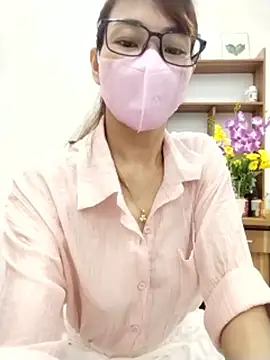 Mai phuong online show from April 28, 2:38 am