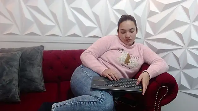 rose 0480 online show from March 17, 3:16 pm