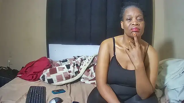 JoycyQueen online show from June 2, 7:26 pm