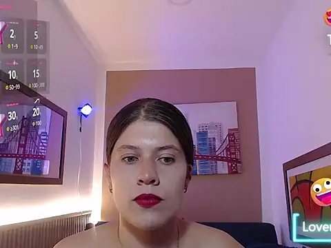 Moonna linnda online show from May 4, 5:50 pm