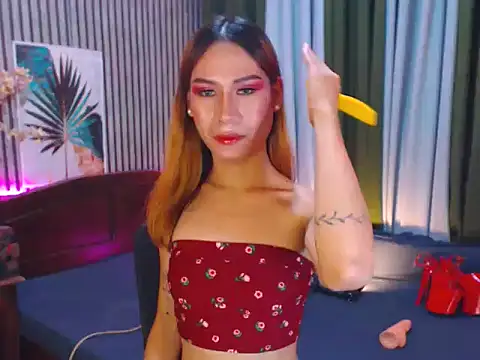 SkinnyHotCock online show from March 11, 5:59 pm