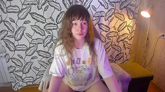 NikiCozy online show from June 8, 1:28 am
