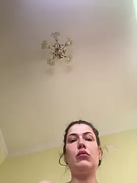 Cutee Erika online show from June 9, 8:03 am
