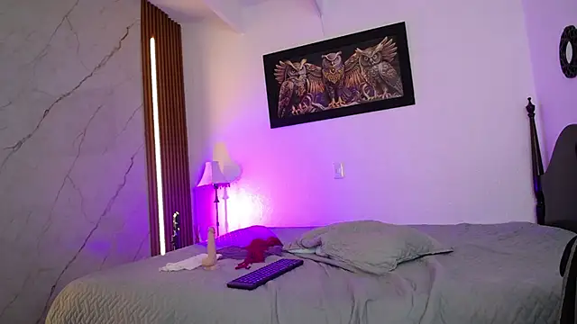 Bella  Morena online show from March 17, 8:57 pm