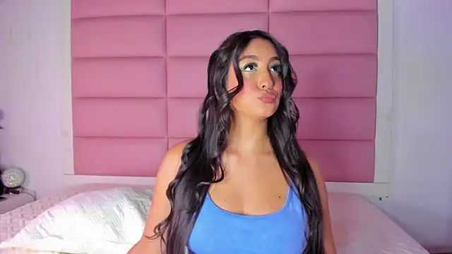 AmaranttayLunay online show from August 3, 8:25 pm