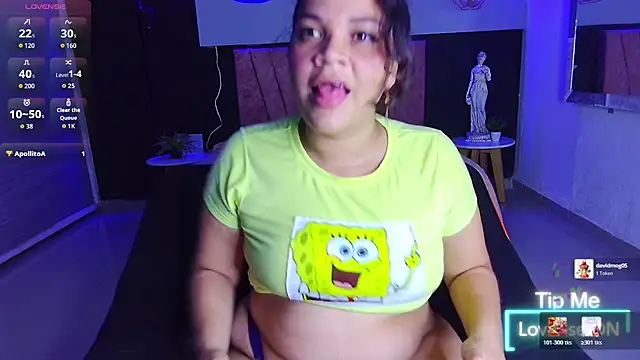 scarlettt  joness online show from May 4, 3:43 am
