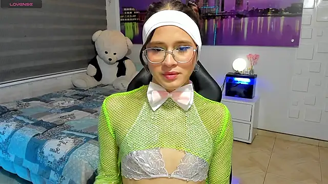 valentinna sexy  online show from May 21, 3:15 am
