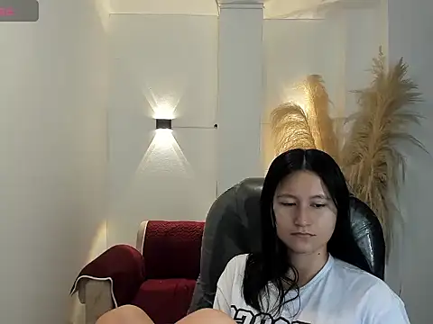 isabella grace18 online show from June 11, 7:27 am
