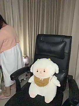 sisibaby20266 online show from May 15, 1:47 pm
