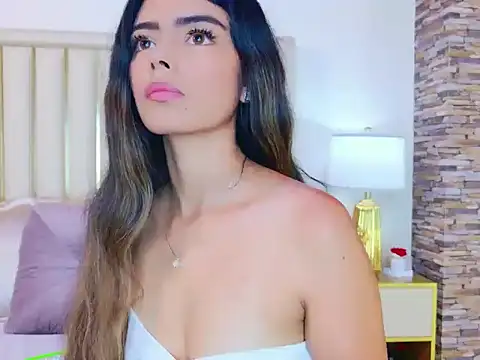 AnnieDesire online show from April 29, 5:30 pm