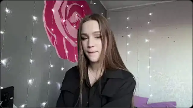 AnnaWasp online show from March 15, 5:09 am