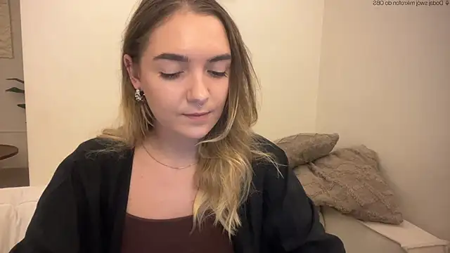 RoxyWet online show from June 4, 12:20 pm
