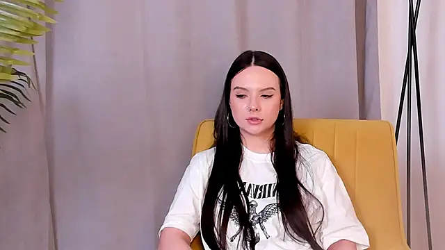 MeghanSkaer online show from March 12, 9:23 am