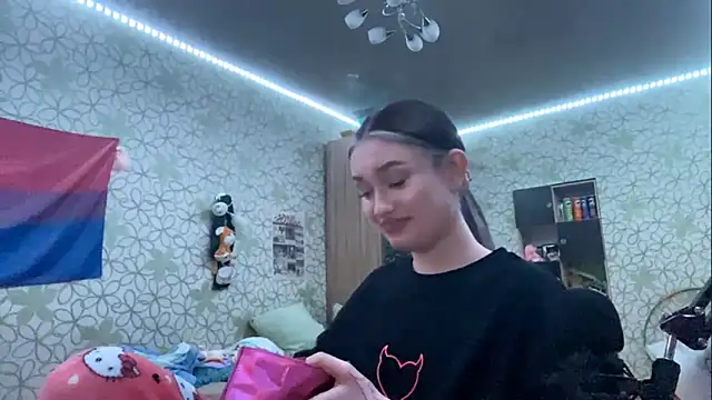 Alyssa Thornwod online show from March 18, 11:26 am