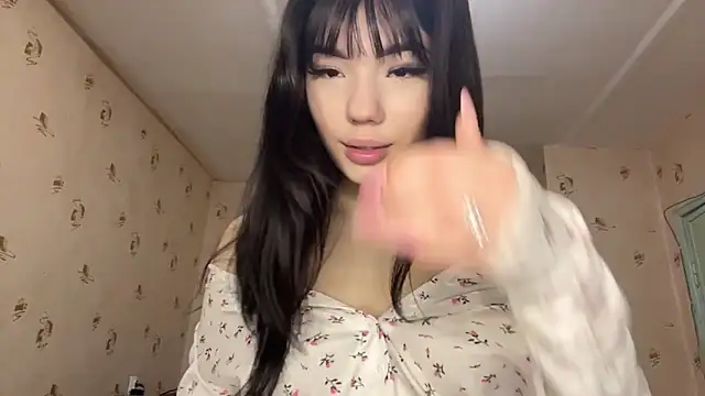 JiBinz online show from March 18, 3:06 pm