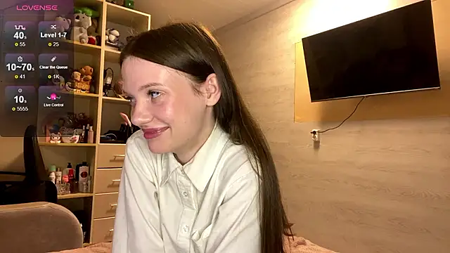 KellyAllison online show from March 18, 10:26 pm