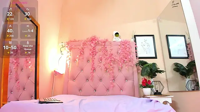 Sofia Angel 1 online show from June 2, 11:28 pm
