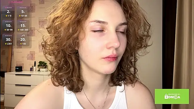 SamellaFlugum online show from March 17, 6:56 pm