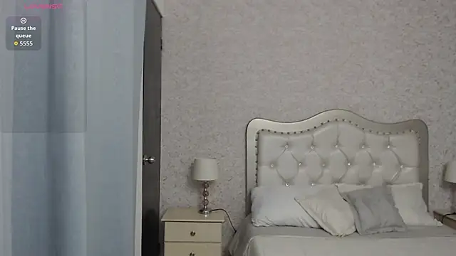 jimena hill online show from March 18, 8:58 pm