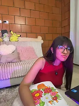 xayah cute online show from May 4, 5:11 am