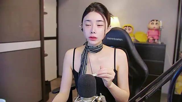 XiaoYuBao- online show from July 12, 8:31 pm
