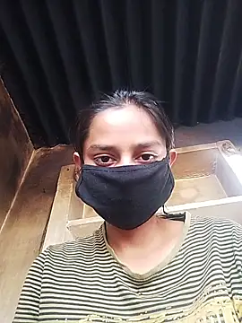 hot girl pooja online show from March 17, 8:07 am