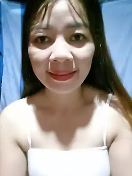Yiyi102300 online show from July 24, 11:44 pm