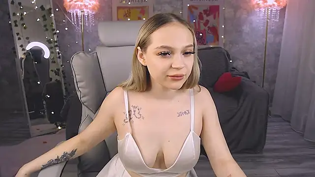 kateroset online show from March 30, 5:45 pm