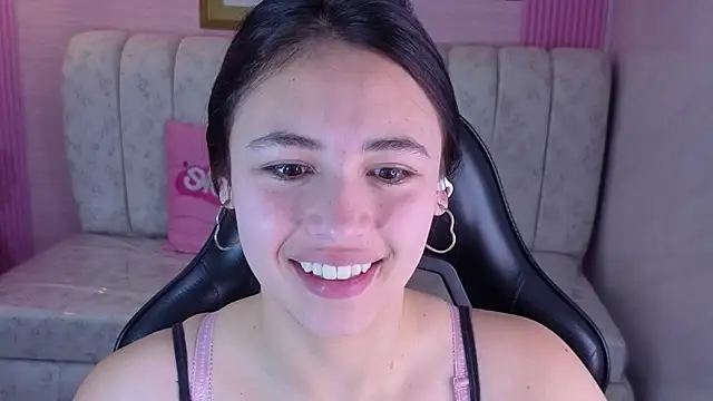bonnie 1s online show from June 9, 12:48 pm