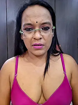 hornyrosy321 online show from May 31, 6:09 pm