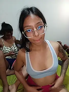 Lulo Kruiz online show from May 22, 4:32 am