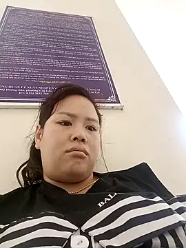 cute-girl-2k online show from March 18, 6:18 am