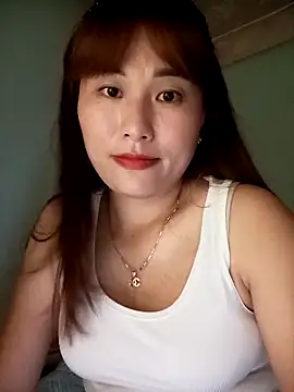Lucxy-ki6 online show from June 18, 1:05 pm