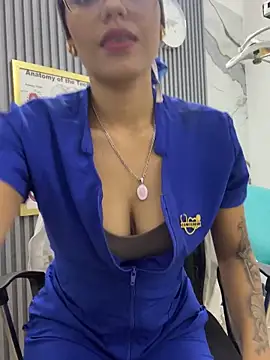 daniela-sexy online show from May 15, 1:58 pm
