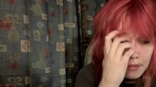 whiny emo boi online show from April 22, 8:17 pm