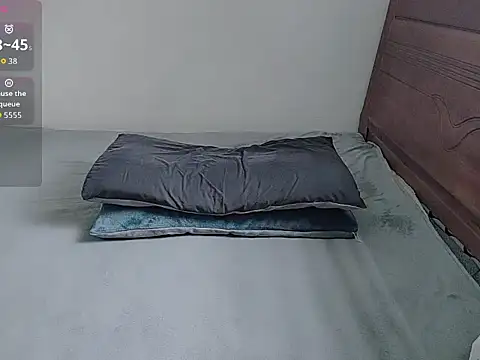 oblakitty  online show from July 7, 12:46 am