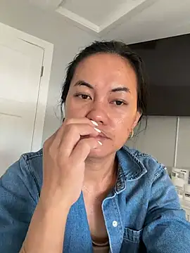 Lovely girl34 online show from March 16, 4:11 pm