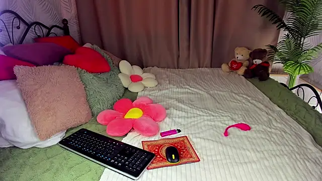 Nika Blaze online show from July 16, 1:32 am